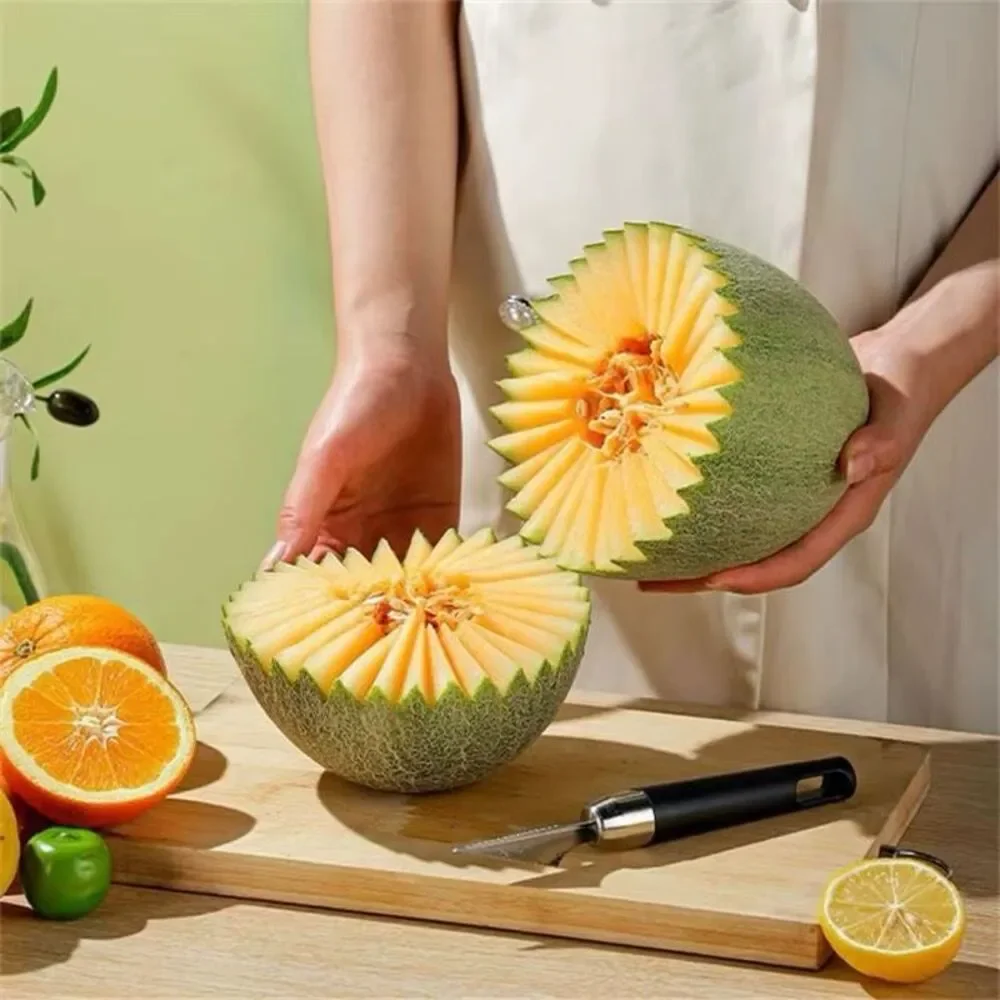 Pampered Chef V-Shaped Cutter